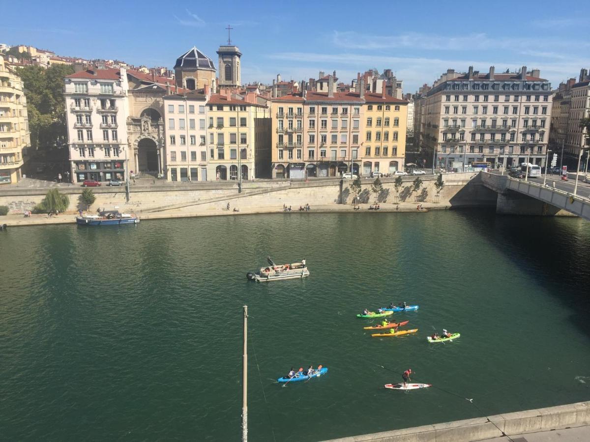 La "Pepite" Du Vieux Lyon Apartment Bagian luar foto