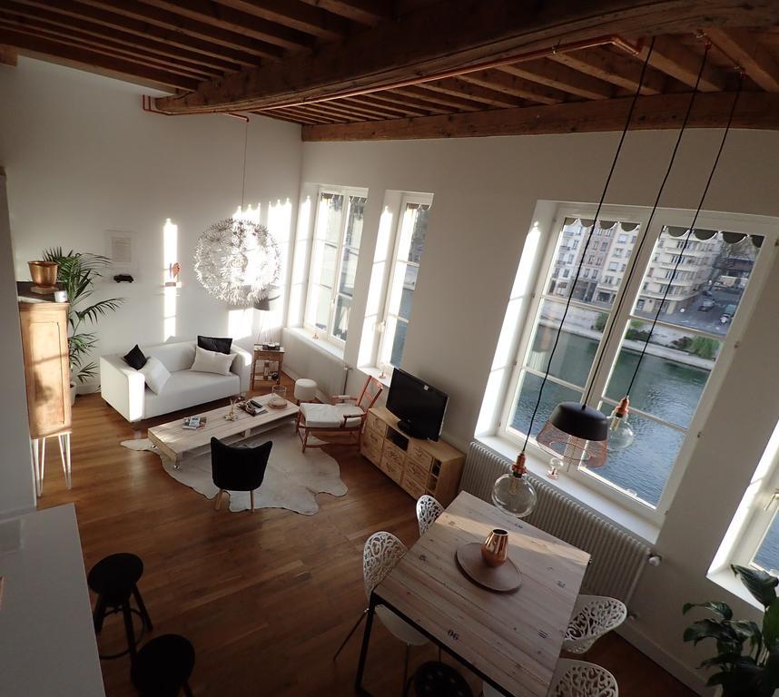 La "Pepite" Du Vieux Lyon Apartment Bagian luar foto