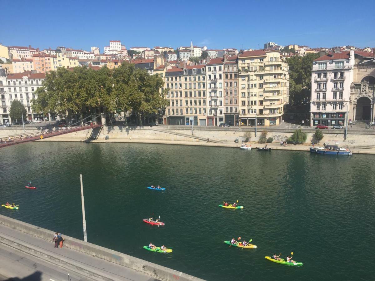 La "Pepite" Du Vieux Lyon Apartment Bagian luar foto